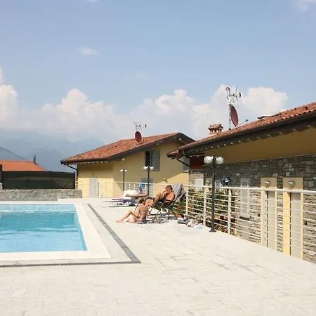 Dom wakacyjny Sant'anna Fiore - By Lovecomo Pianello Del Lario
